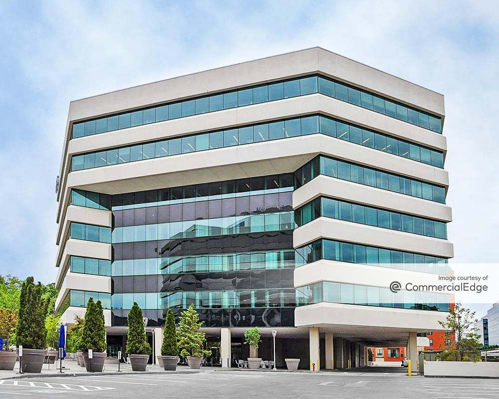 Merritt 7 Corporate Park Building 601 601 Merritt 7, Norwalk, CT